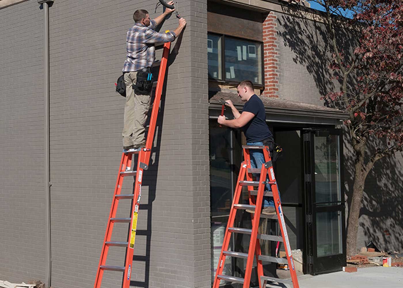 Ensure your safety on a ladder